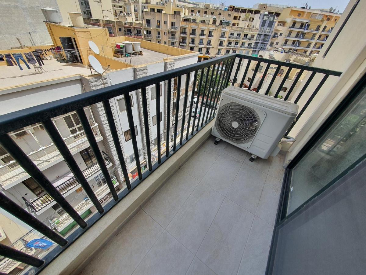 Pretty 2 Bedroom Apartment With Shared Pool St. Paul's Bay Exteriör bild