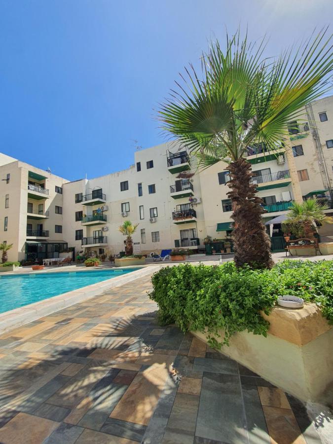 Pretty 2 Bedroom Apartment With Shared Pool St. Paul's Bay Exteriör bild
