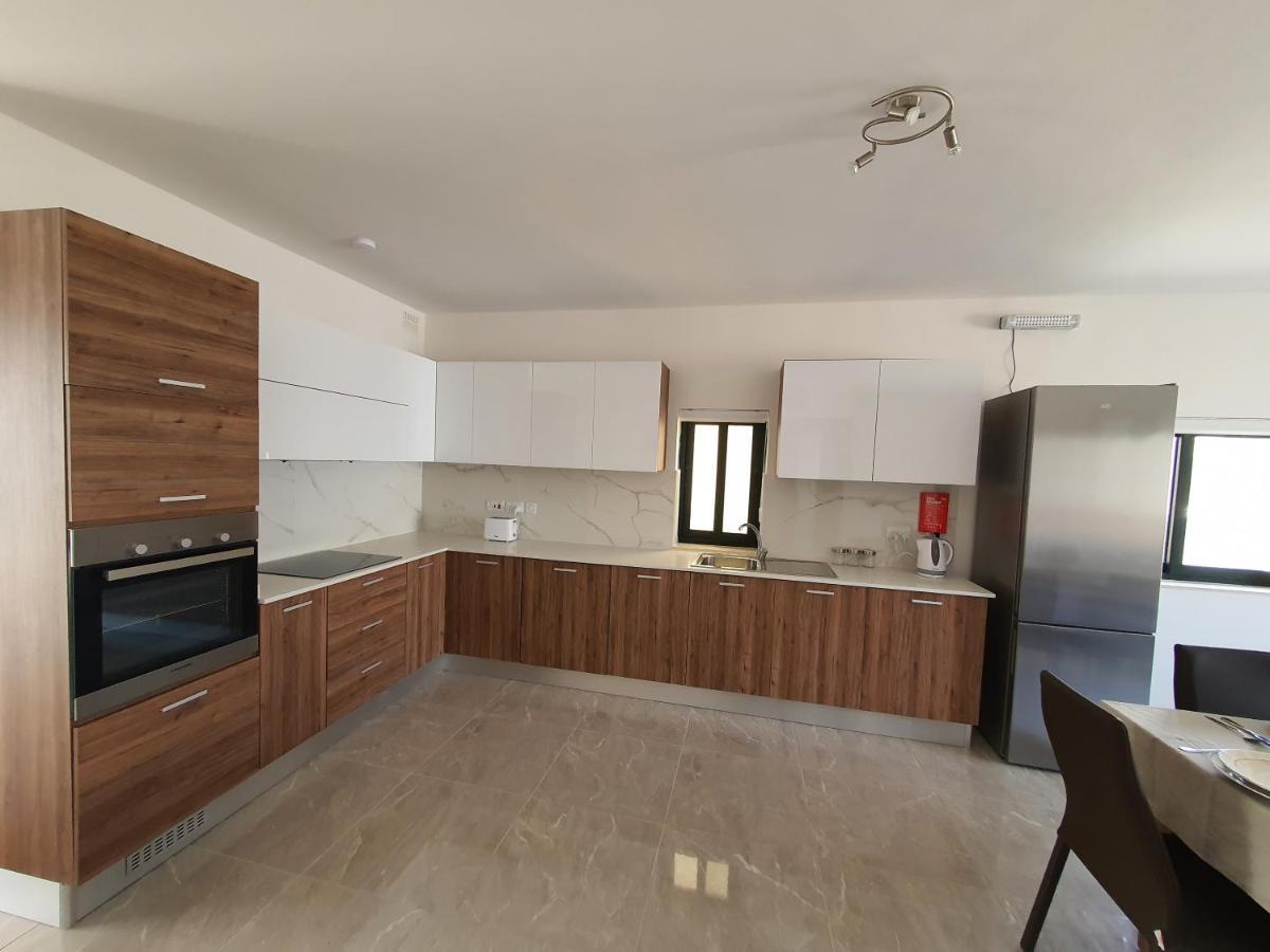 Pretty 2 Bedroom Apartment With Shared Pool St. Paul's Bay Exteriör bild